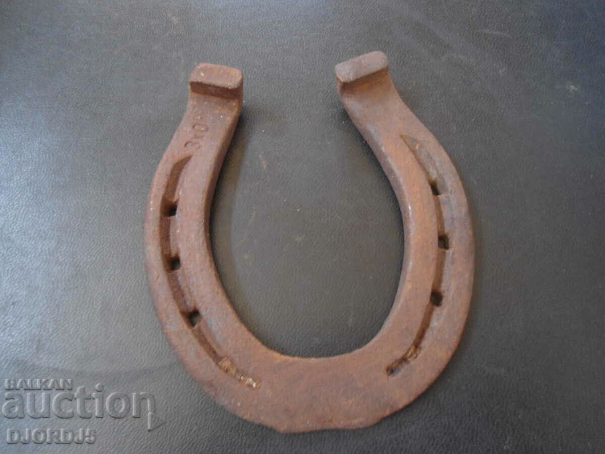 Old lucky horseshoe with price 2.00 BGN | € 1.02 Old lucky horseshoe with price 2.00 BGN | € 1.02