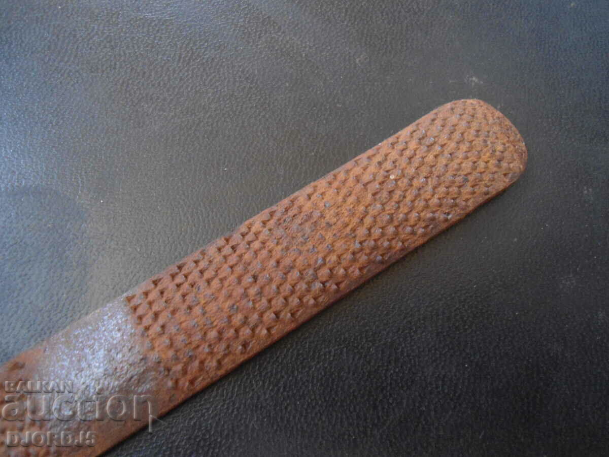 Delivery of Old shoe file Delivery of Old shoe file