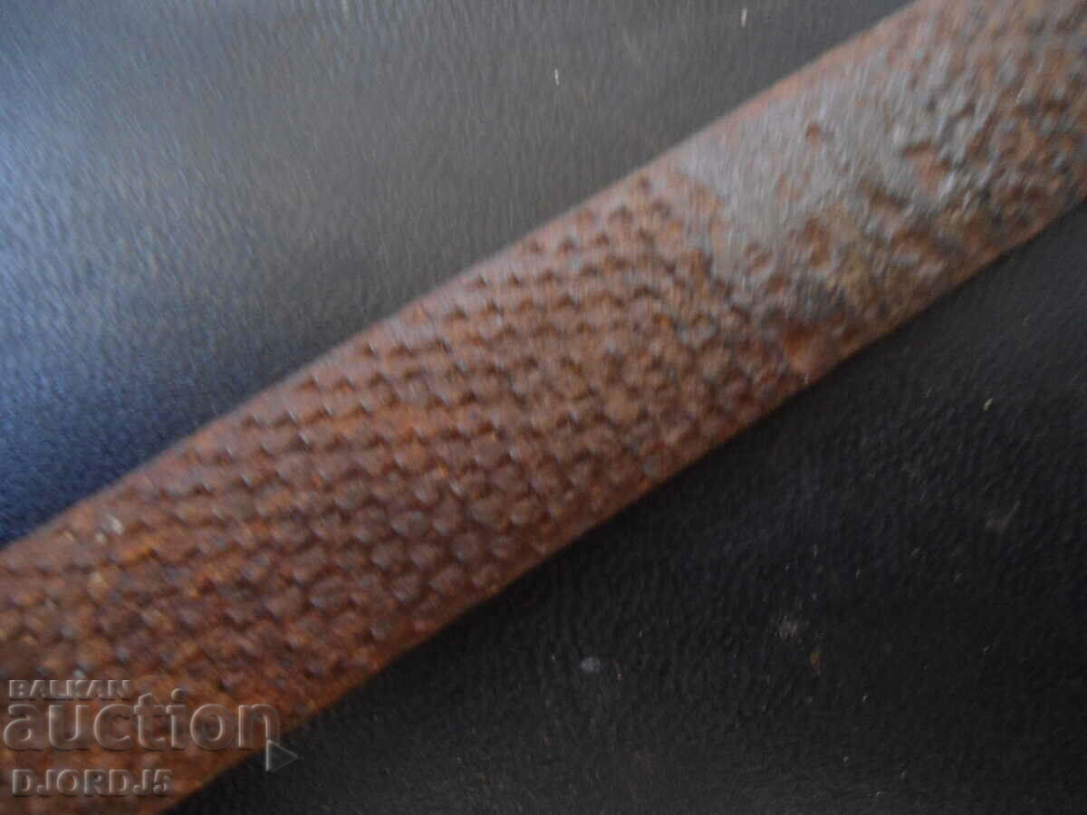 Old shoe file with price 2.00 BGN | € 1.02