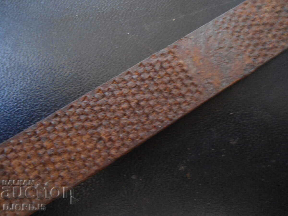 Auction  Old shoe file