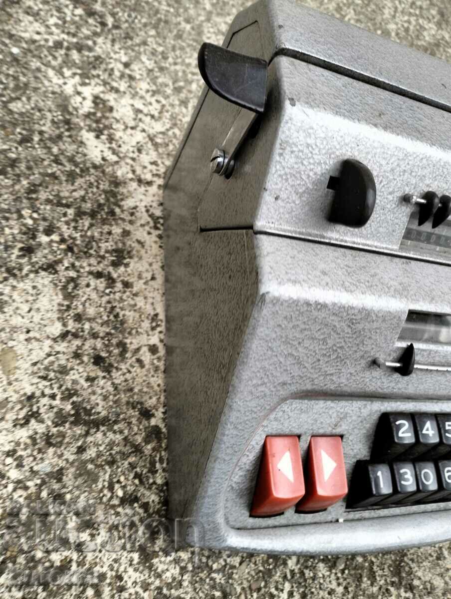 Auction Old calculator Auction Old calculator