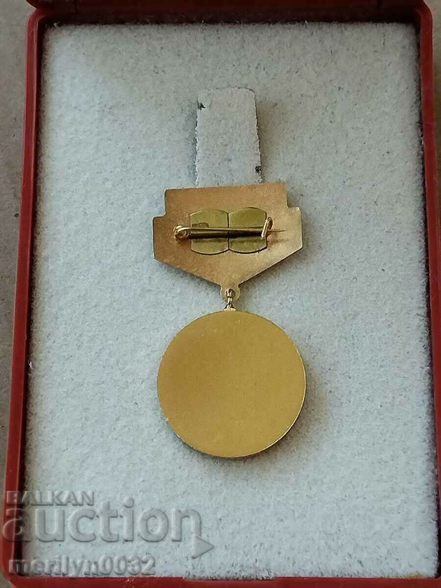 Badge with box honorary title NATIONAL medal order - 7 Badge with box honorary title NATIONAL medal order - 7