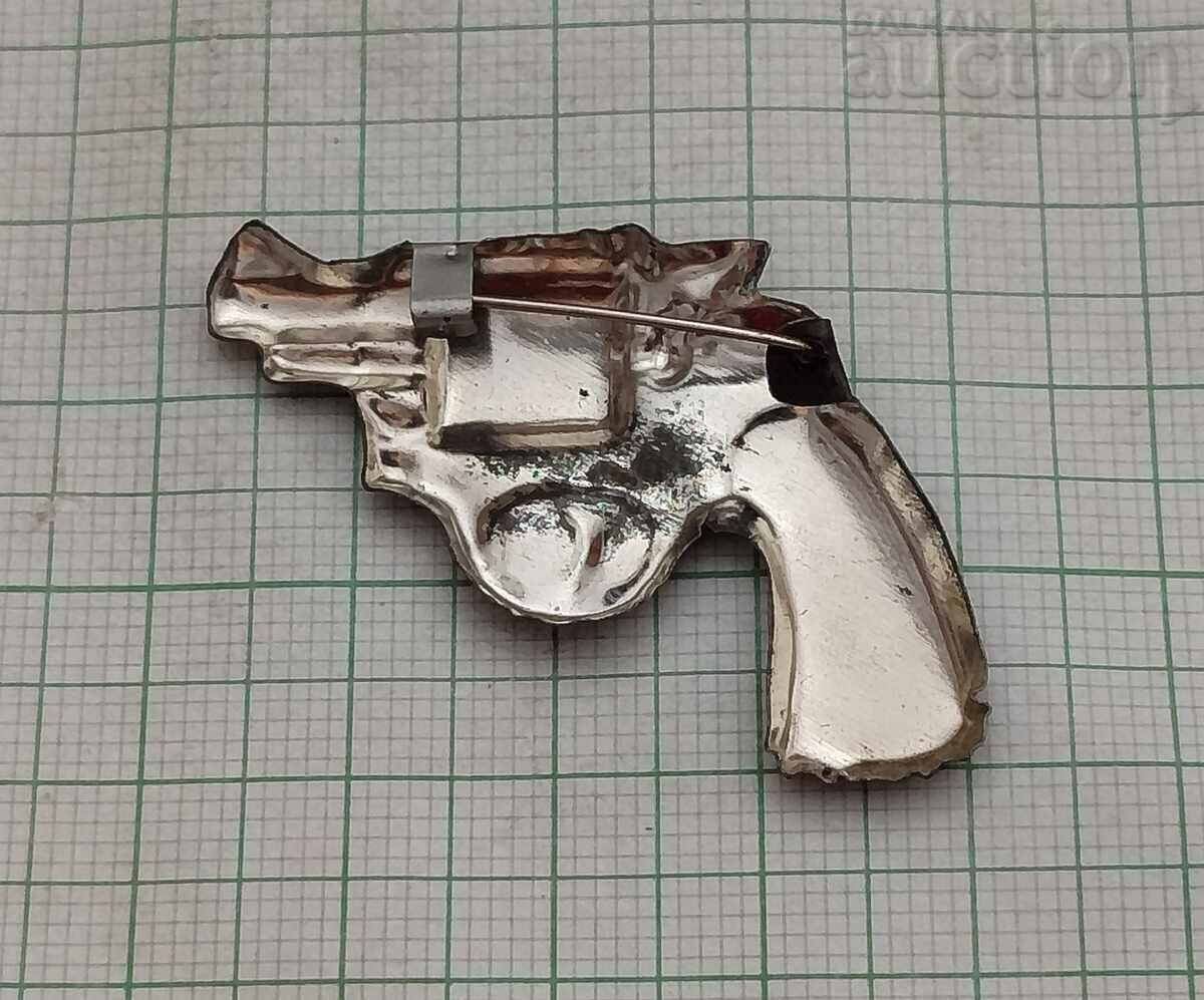 WESTERN PRESSRD LITHO TIN PISTOL JAPAN 1950s BADGE with price 9.00 BGN | € 4.60 WESTERN PRESSRD LITHO TIN PISTOL JAPAN 1950s BADGE with price 9.00 BGN | € 4.60