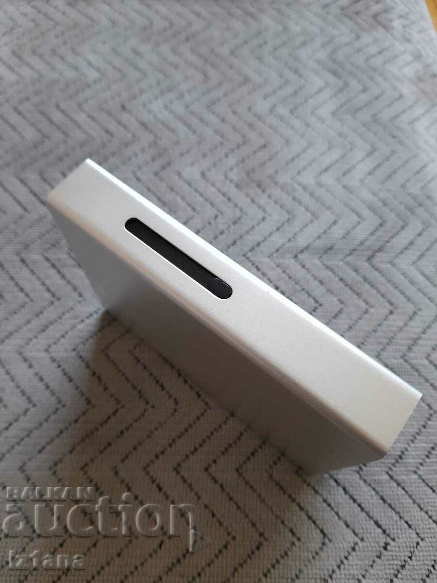 Auction Old Accuron 810 calculator Auction Old Accuron 810 calculator