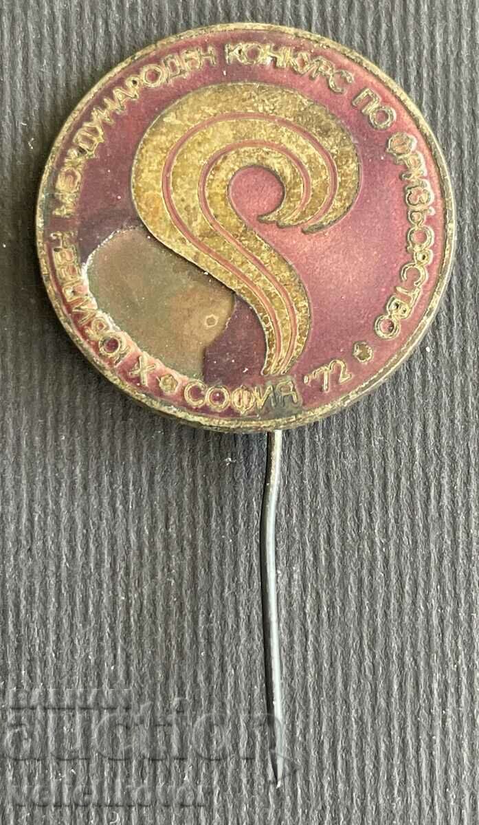 38106 Bulgaria semnează Concursul Internațional de coafură Sofia cu preț 4.00 BGN | € 2.05