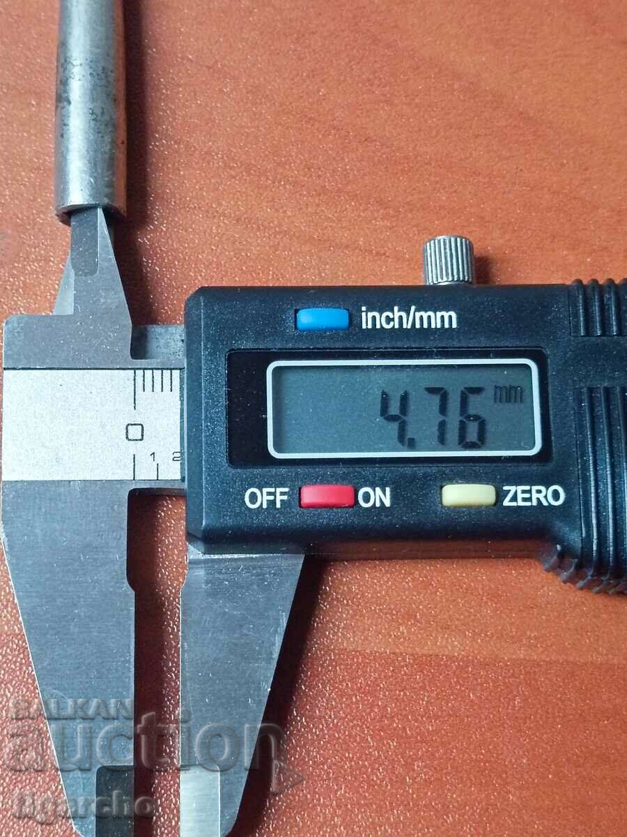 Delivery of Wall clock key Delivery of Wall clock key