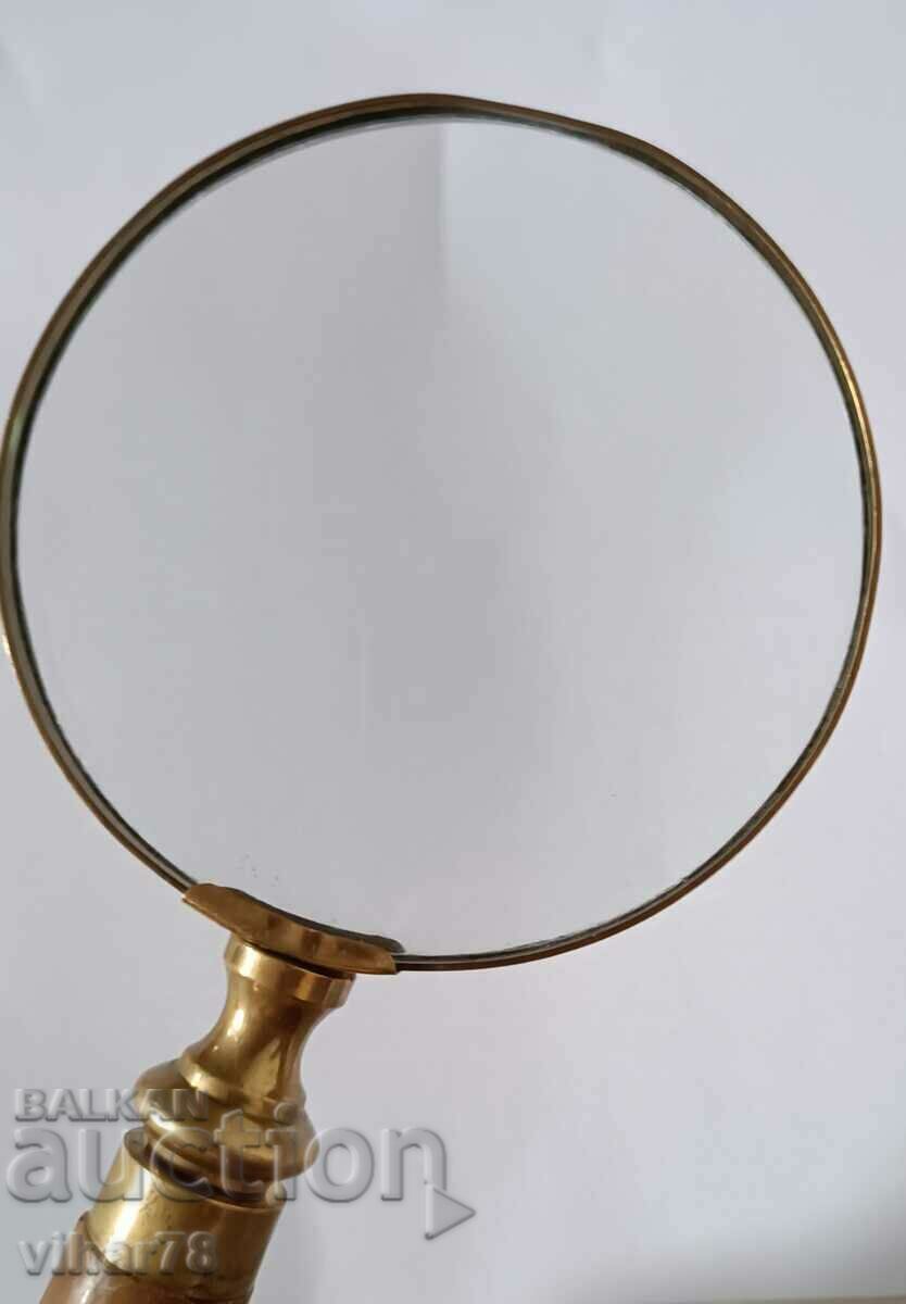 μεγεθυντικός φακός - 5 μεγεθυντικός φακός - 5