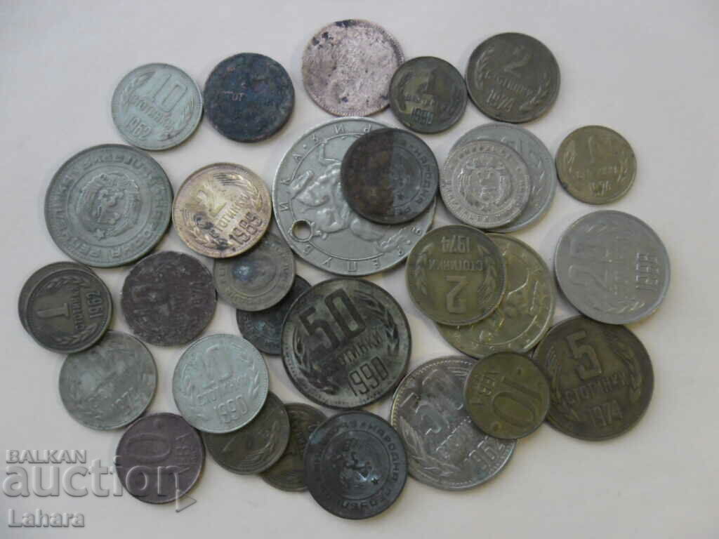 Lot of coins mostly from the soca 30 pieces