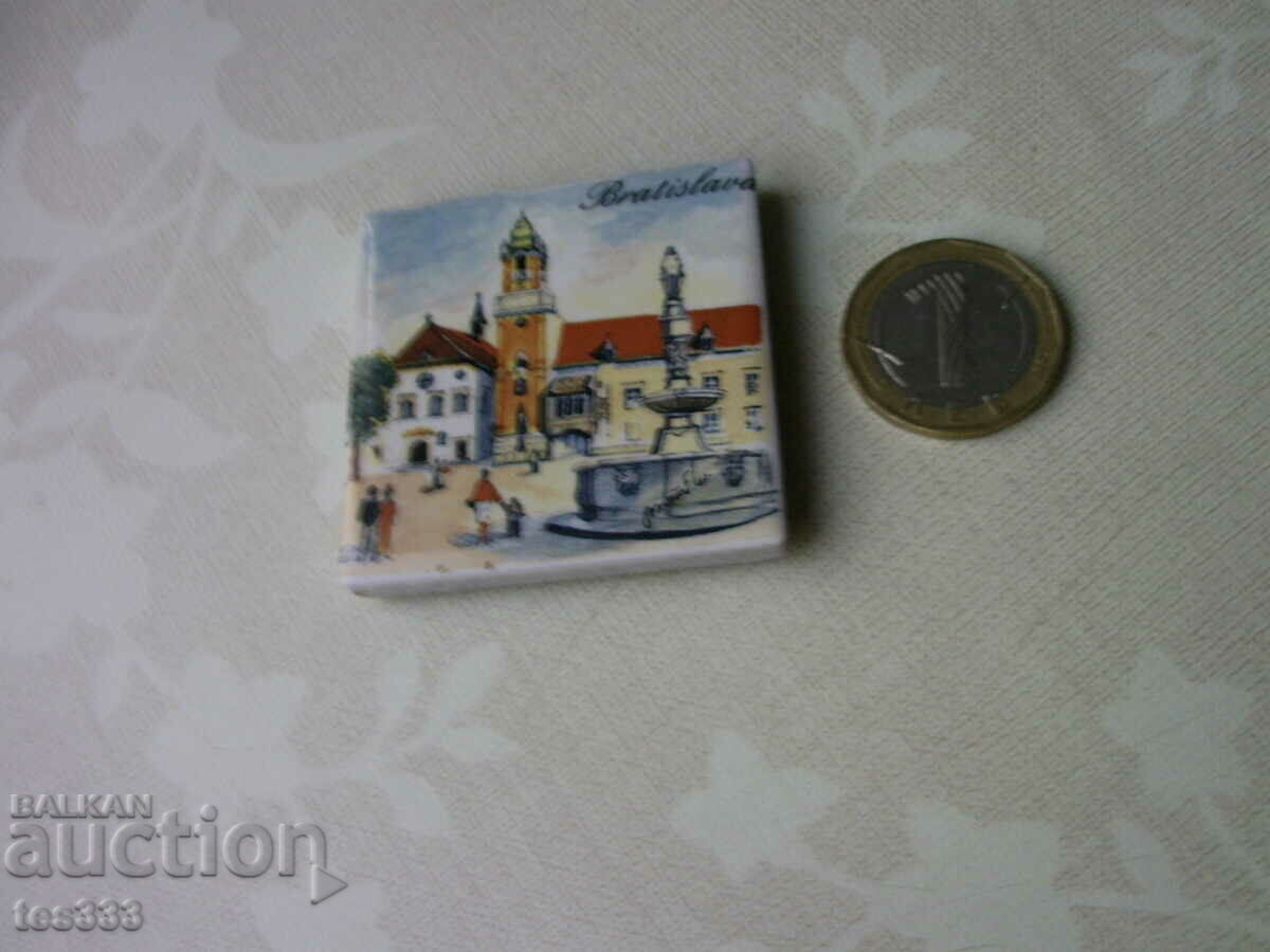 Δημοπρασία Κεραμικός μαγνήτης ψυγείου Μπρατισλάβα Δημοπρασία Κεραμικός μαγνήτης ψυγείου Μπρατισλάβα