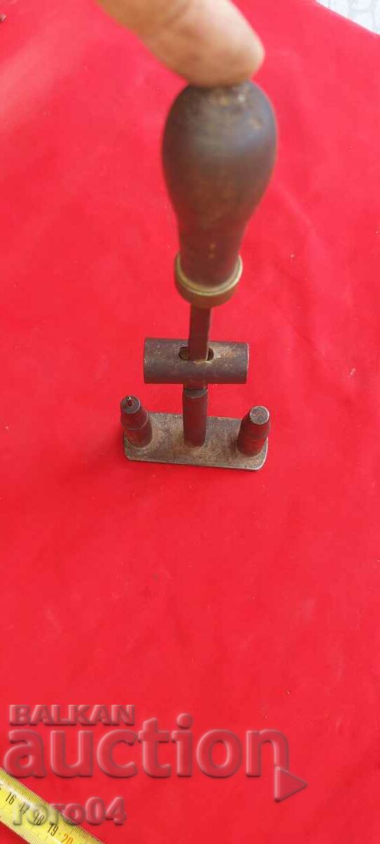 Auction CARTRIDGE MACHINE - MASSIVE Auction CARTRIDGE MACHINE - MASSIVE