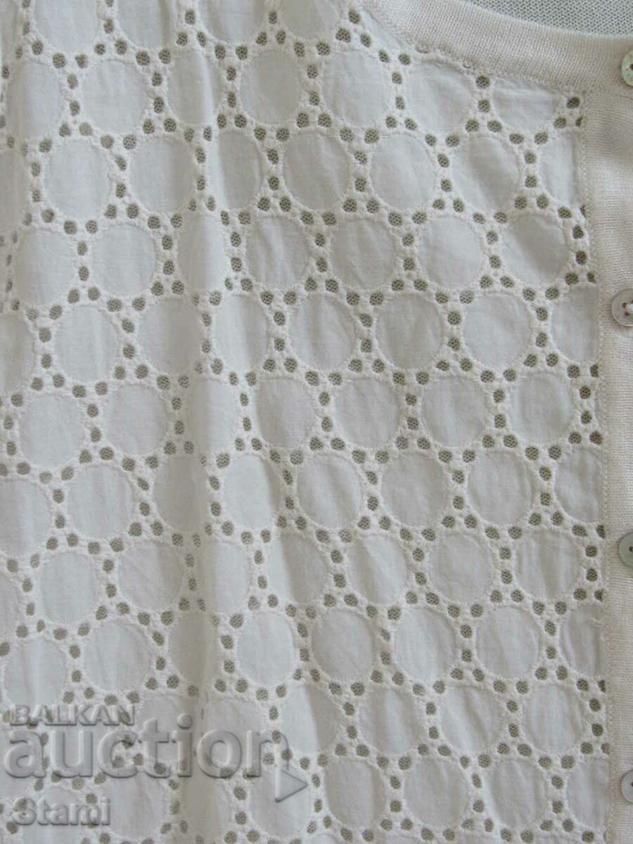 Auction Women's vest with lace MEXX size M Auction Women's vest with lace MEXX size M