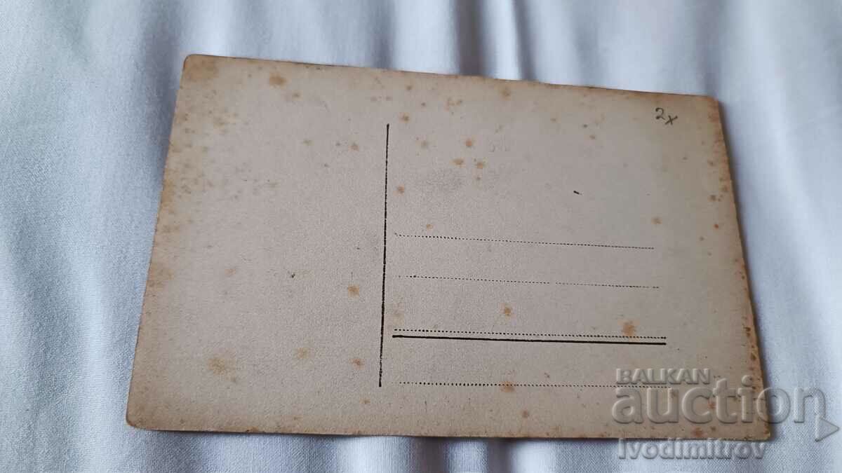 Photo Officers and men having a drink at a picnic with price 3.45 BGN | € 1.76 Photo Officers and men having a drink at a picnic with price 3.45 BGN | € 1.76
