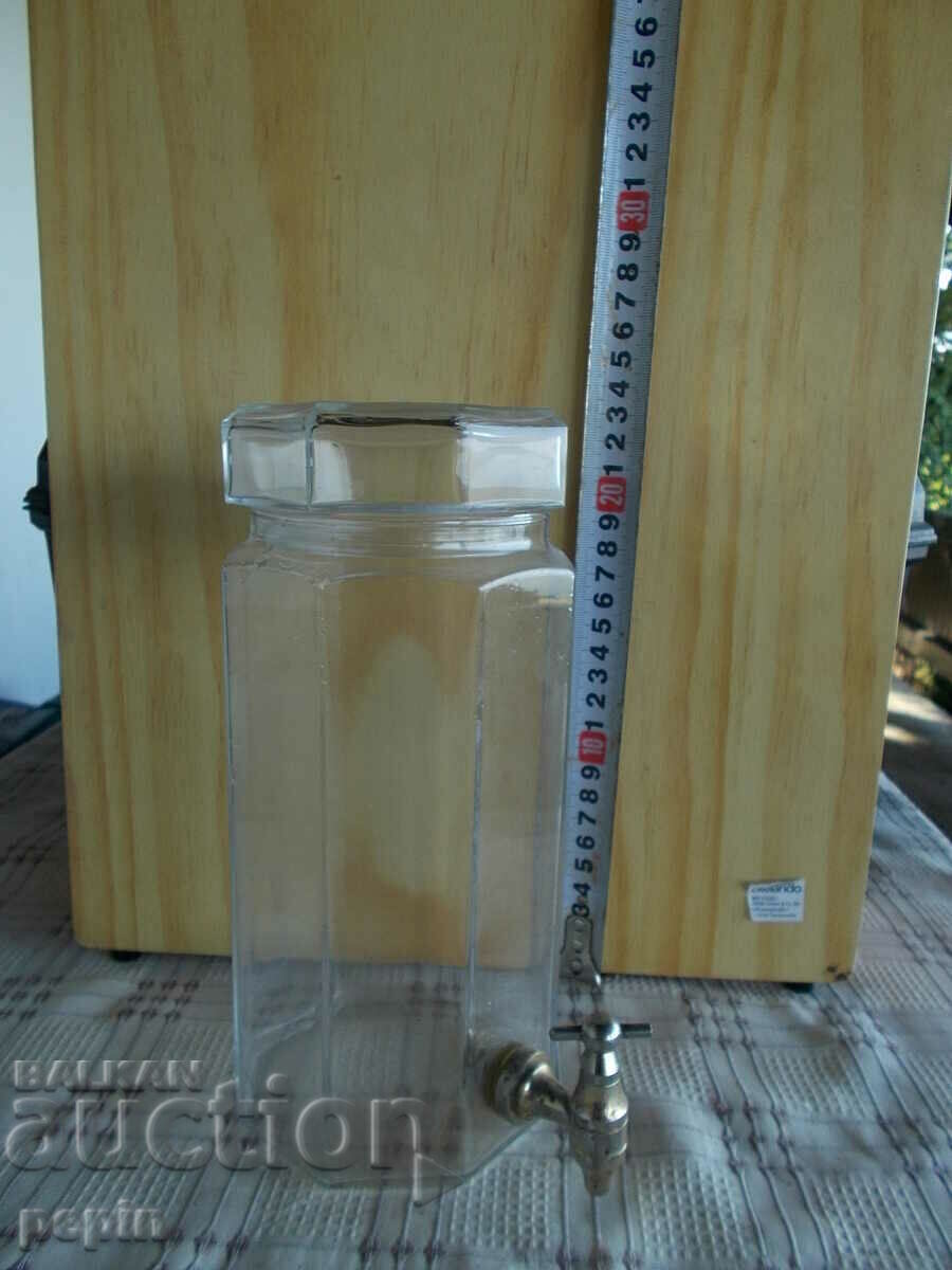 Glass jar with a tap - 1.5 liters with price 25.00 BGN | € 12.78 Glass jar with a tap - 1.5 liters with price 25.00 BGN | € 12.78