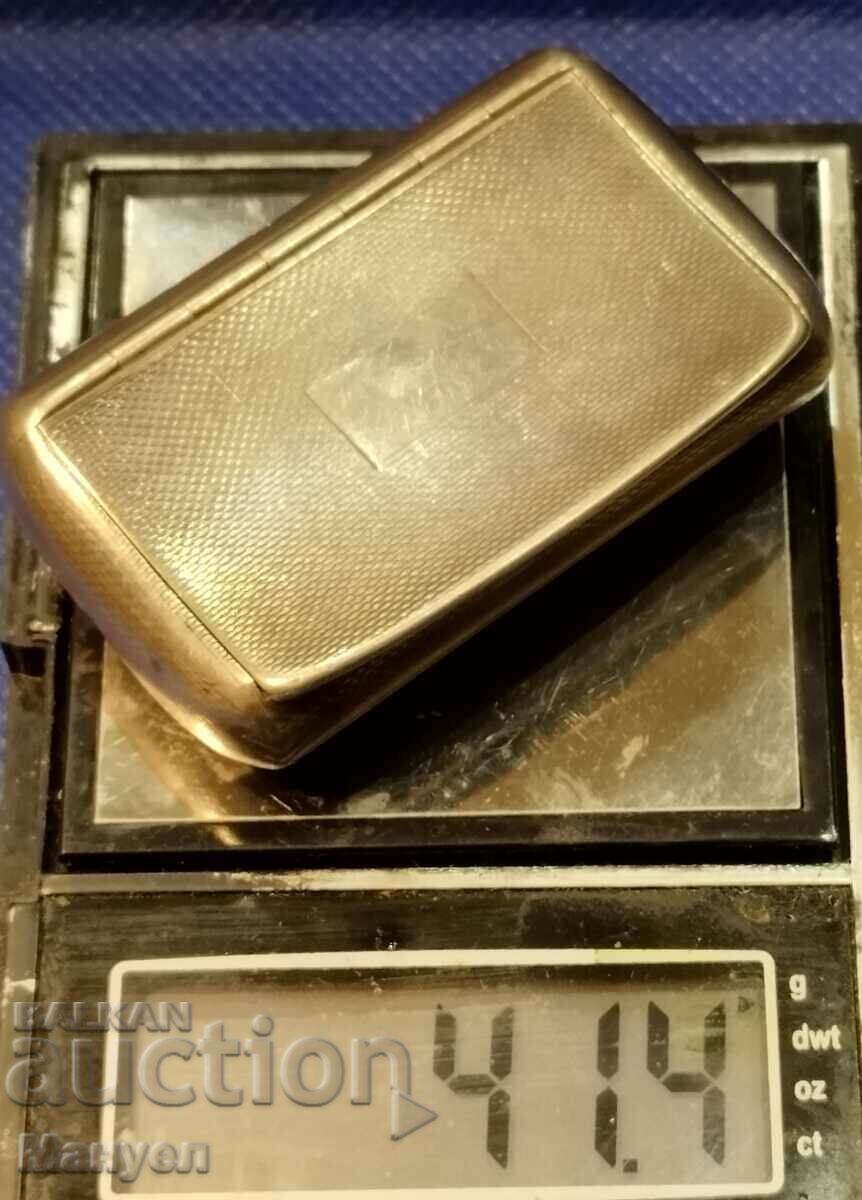 Old silver snuff box. - 6 Old silver snuff box. - 6