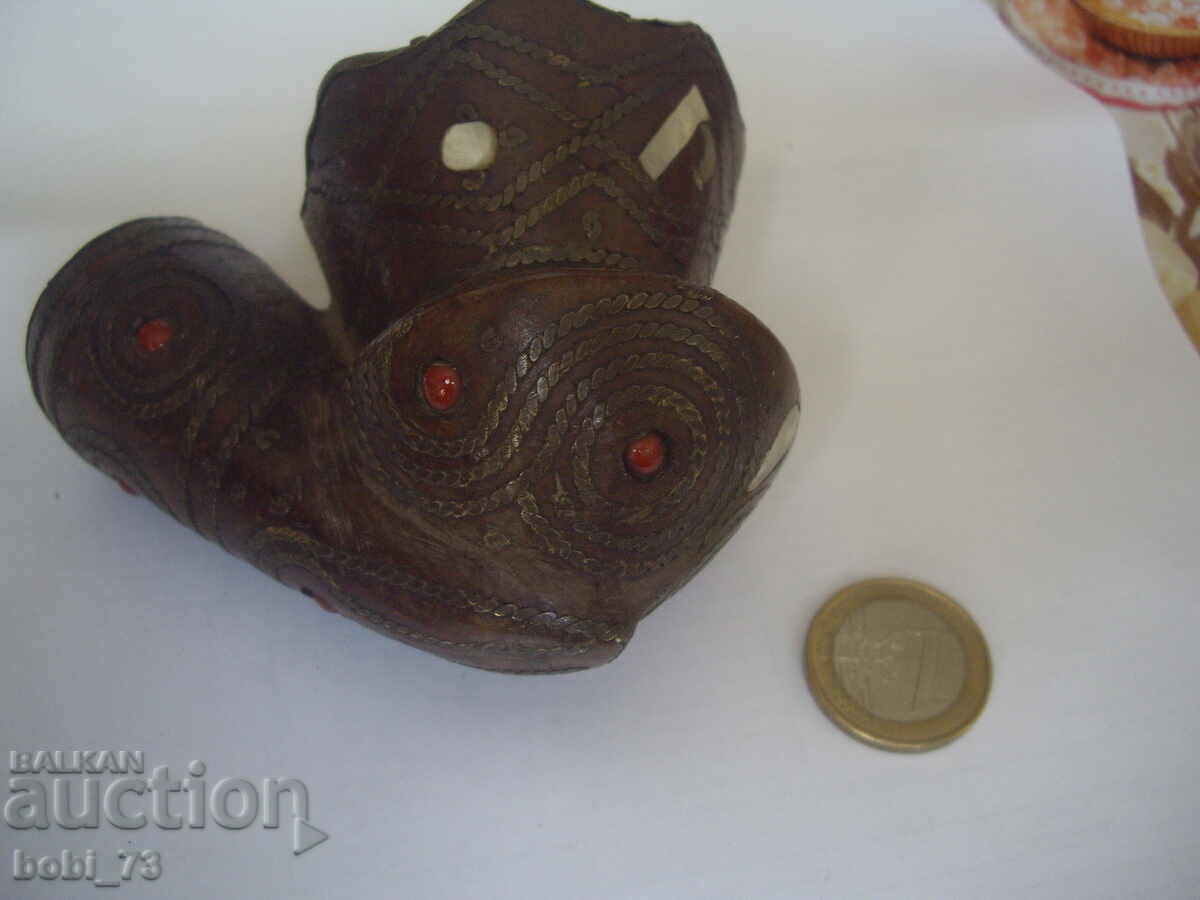 Delivery of A very old beautiful pipe. Delivery of A very old beautiful pipe.