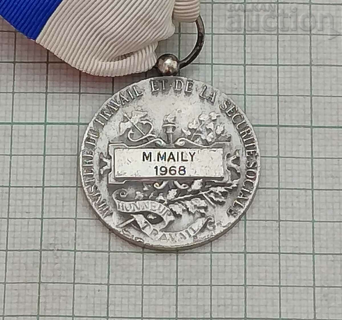 Auction FRANCE SILVER MEDAL NAMED 1968 Auction FRANCE SILVER MEDAL NAMED 1968
