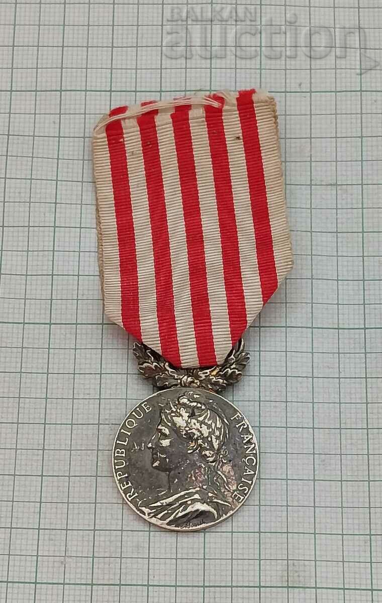 FRANCE SILVER MEDAL NAMED 1993