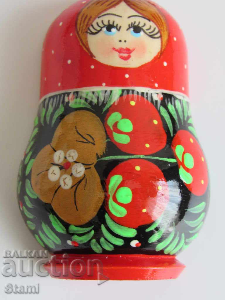 Auction  Authentic Wooden Matryoshka Magnet from Russia-Series-4