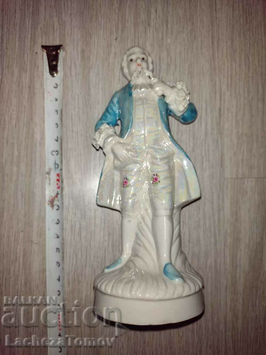 Beautiful figure figurine Germany porcelain perfect