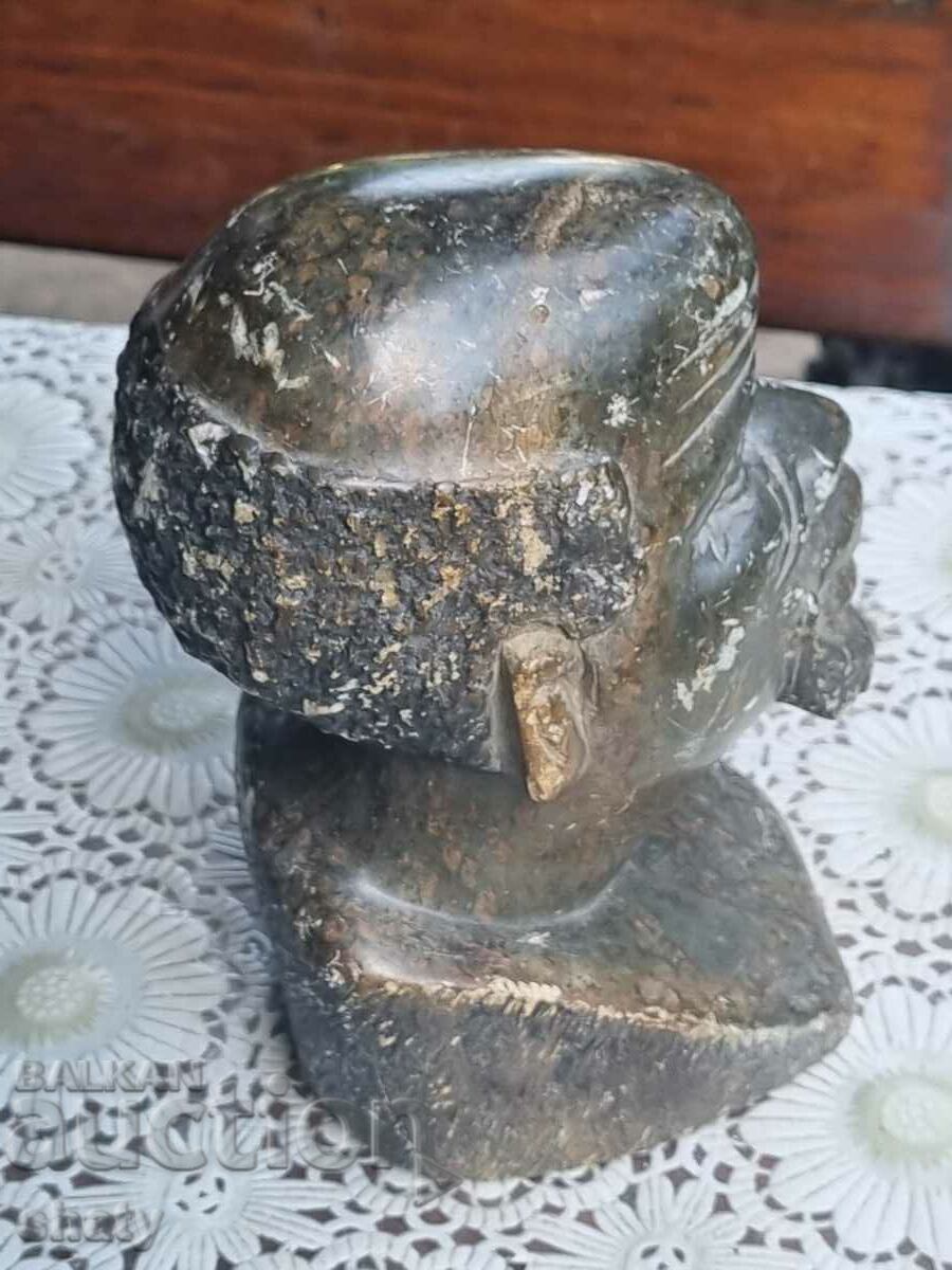 Delivery of Old stone figure. Sculpture Delivery of Old stone figure. Sculpture