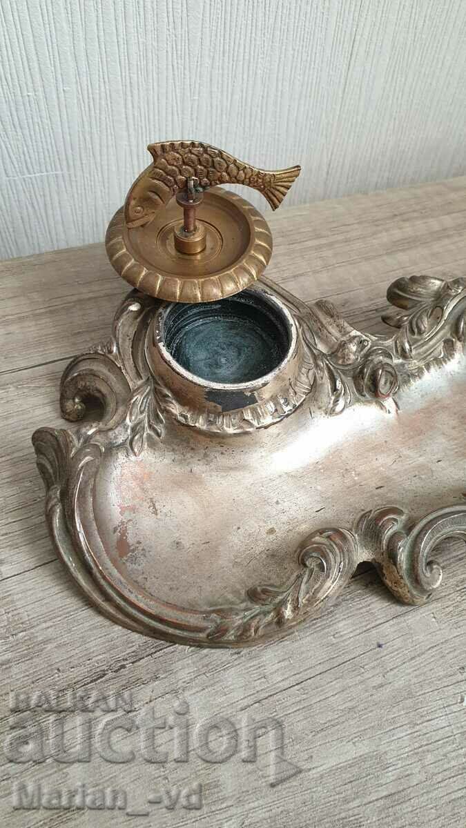Old French Depose inkwell with price 110.00 BGN | € 56.24 Old French Depose inkwell with price 110.00 BGN | € 56.24