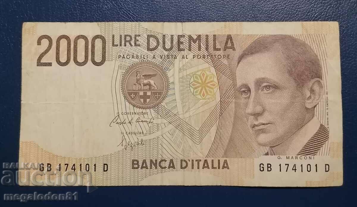 Italy - 2000 pounds 1990