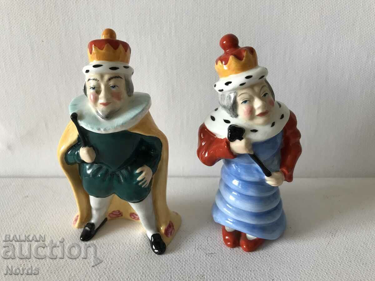 Porcelain figurines with markings