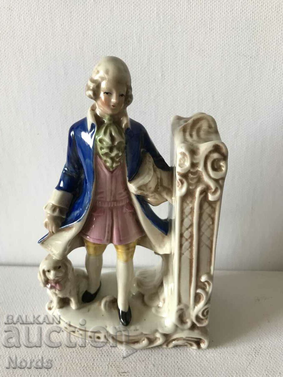 Porcelain figurine with markings