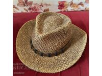 Summer/adventure straw hat from the famous company Stetson