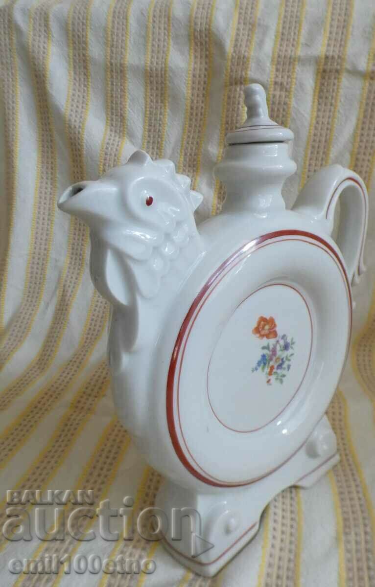 Auction Rooster-shaped jug, old Bulgarian porcelain, 1956 Auction Rooster-shaped jug, old Bulgarian porcelain, 1956