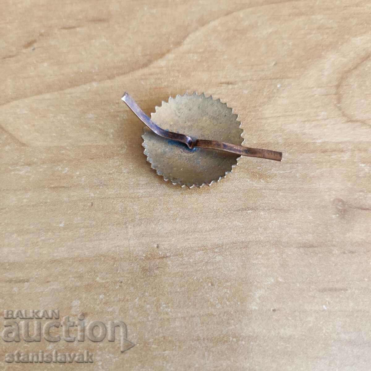 Royal cockade with price 40.00 BGN | € 20.45 Royal cockade with price 40.00 BGN | € 20.45