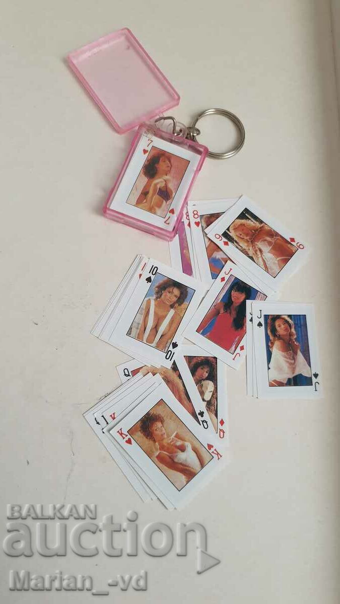 Delivery of Old key ring with 52 playing cards Delivery of Old key ring with 52 playing cards