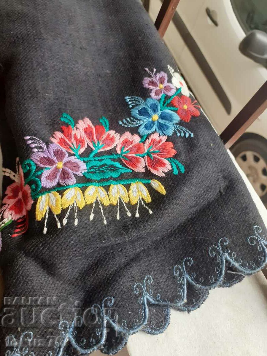 Authentic old wool costume apron - 7 Authentic old wool costume apron - 7