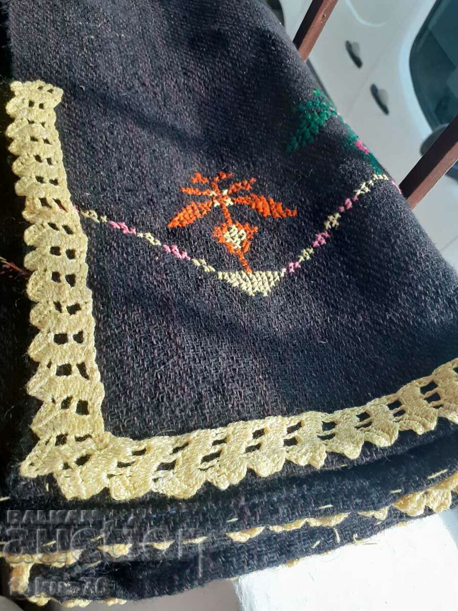 Delivery of Authentic old large wool costume apron Delivery of Authentic old large wool costume apron