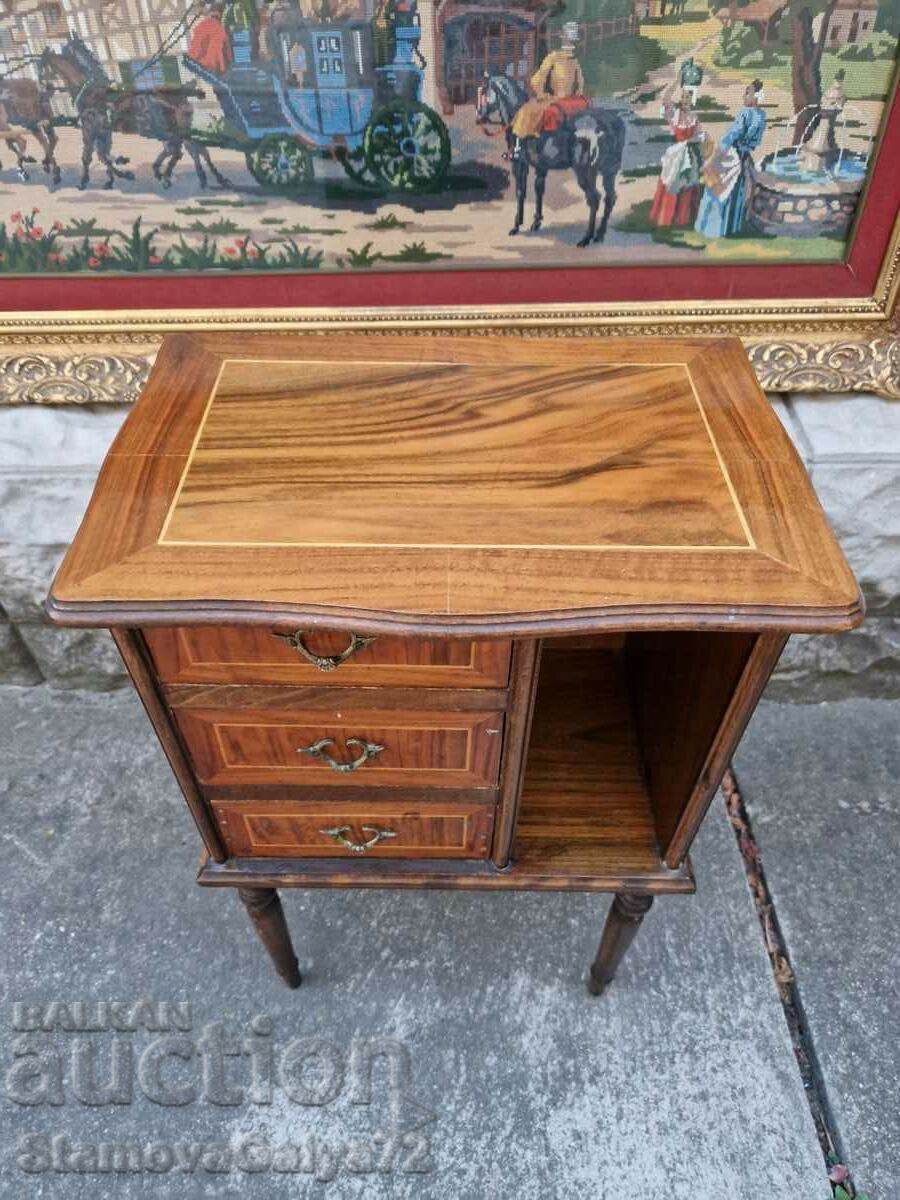 Delivery of A great antique English sideboard Delivery of A great antique English sideboard