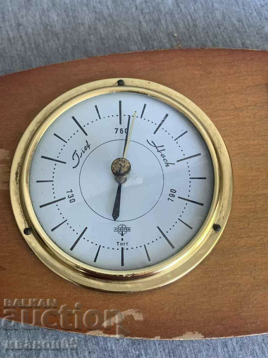 barometer with price 30.00 BGN | € 15.34