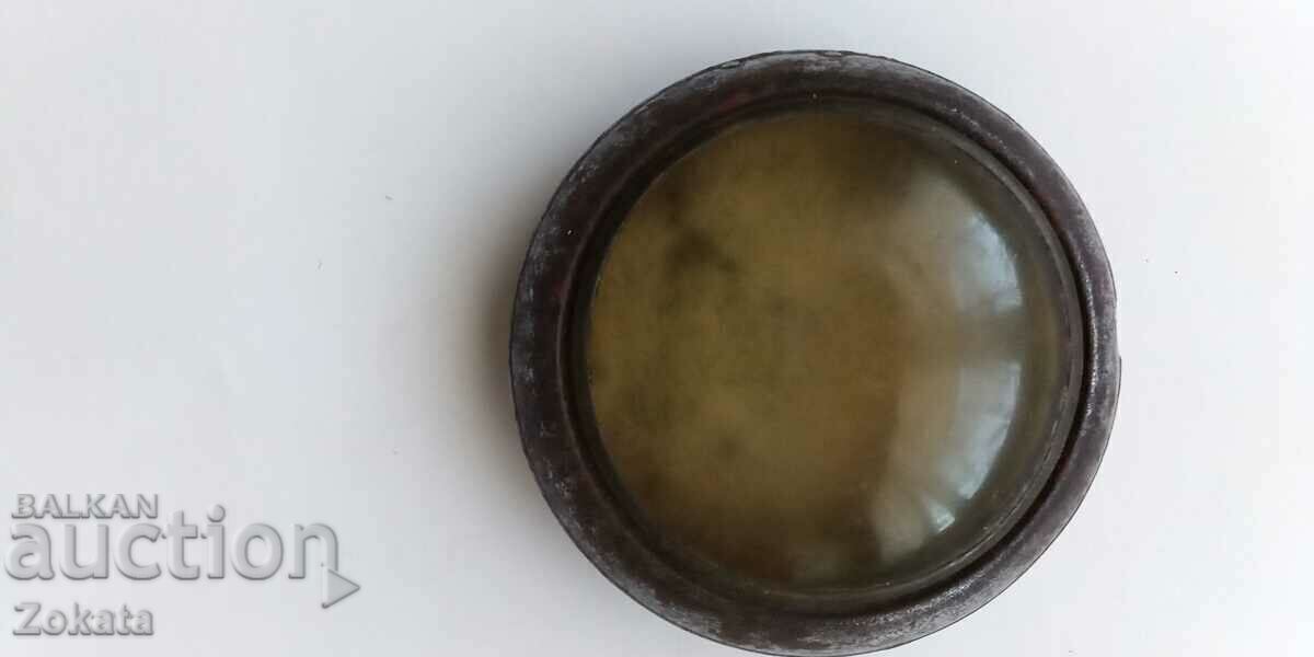 Предпазна кутия за джобен часовник. Предпазна кутия за джобен часовник.