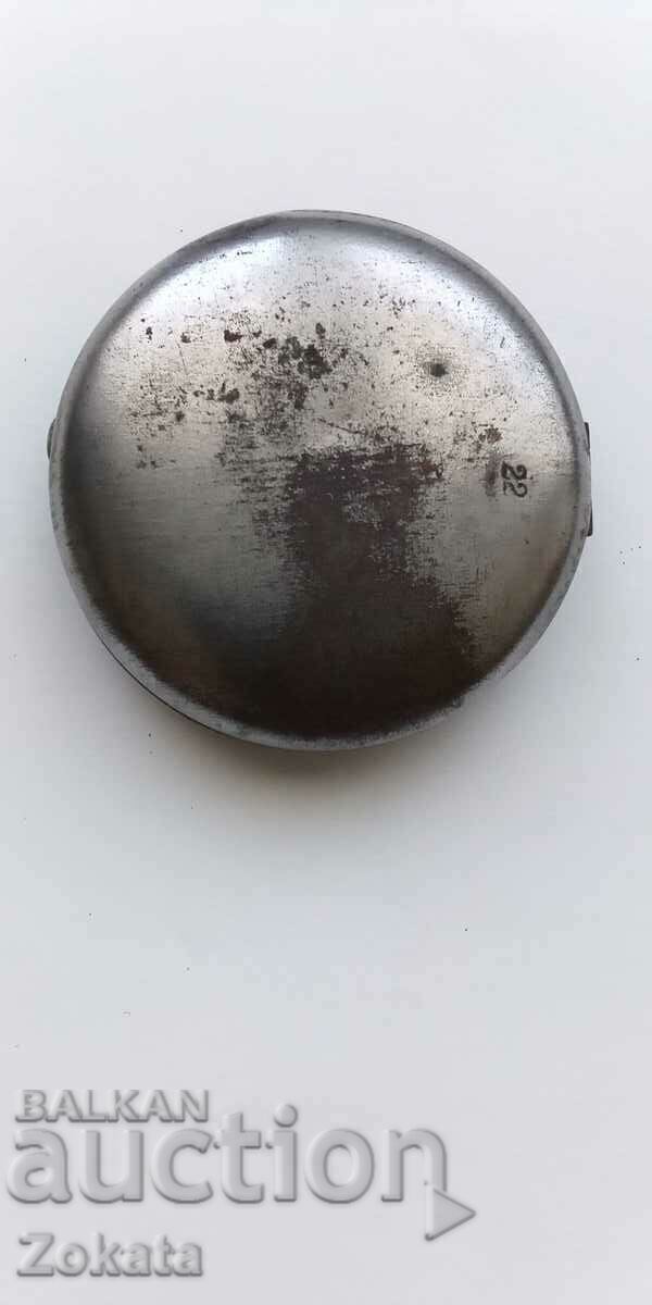 Предпазна кутия за джобен часовник. с цена 6.00 лв. | € 3.07 Предпазна кутия за джобен часовник. с цена 6.00 лв. | € 3.07