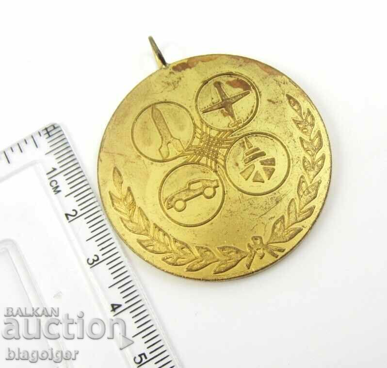 Auction MEDAL-MILITARY SPORTS-SOC-BFK-SHIP MODELING Auction MEDAL-MILITARY SPORTS-SOC-BFK-SHIP MODELING