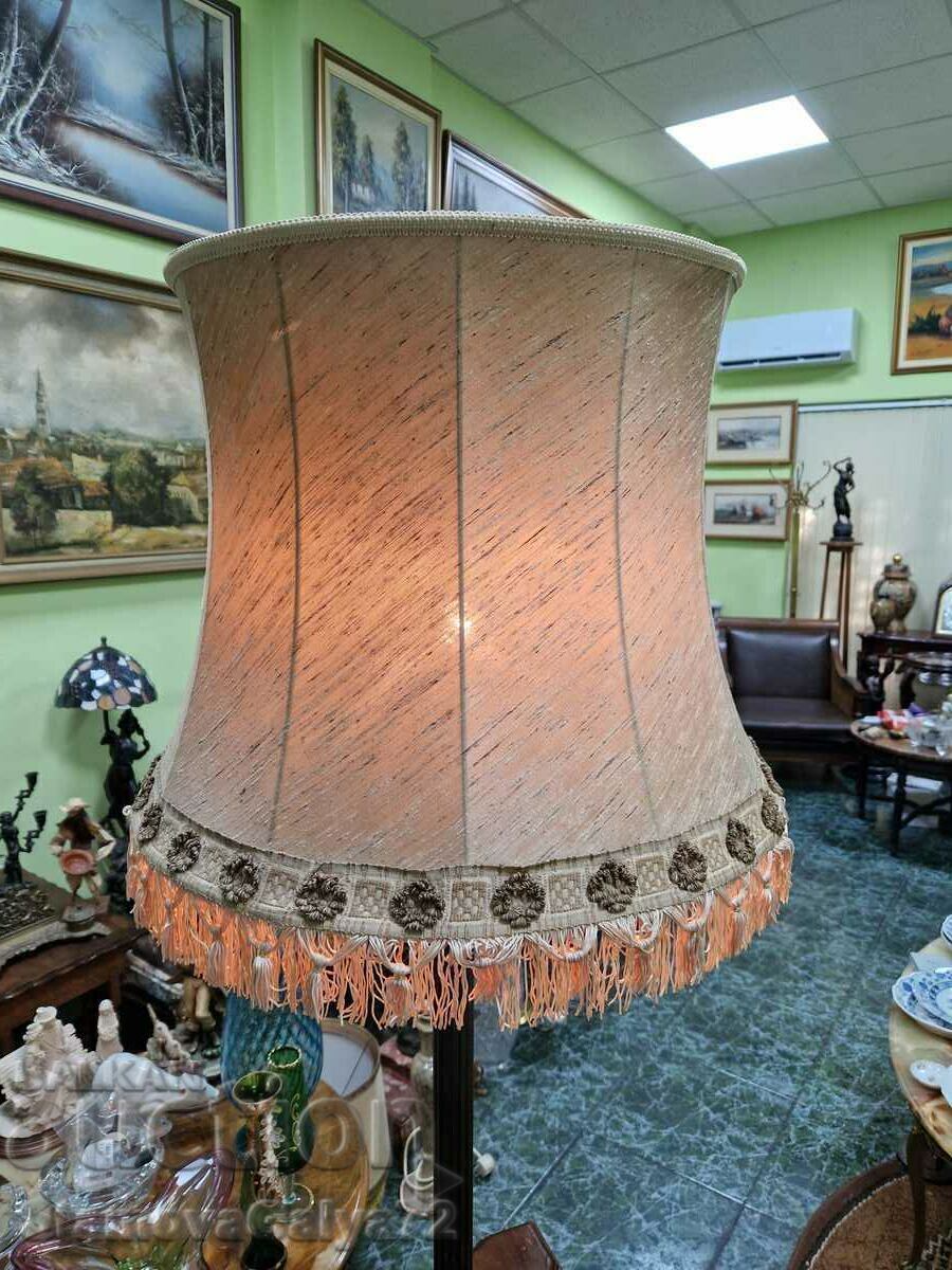 Auction Lovely antique parlor lamp solid bronze Auction Lovely antique parlor lamp solid bronze