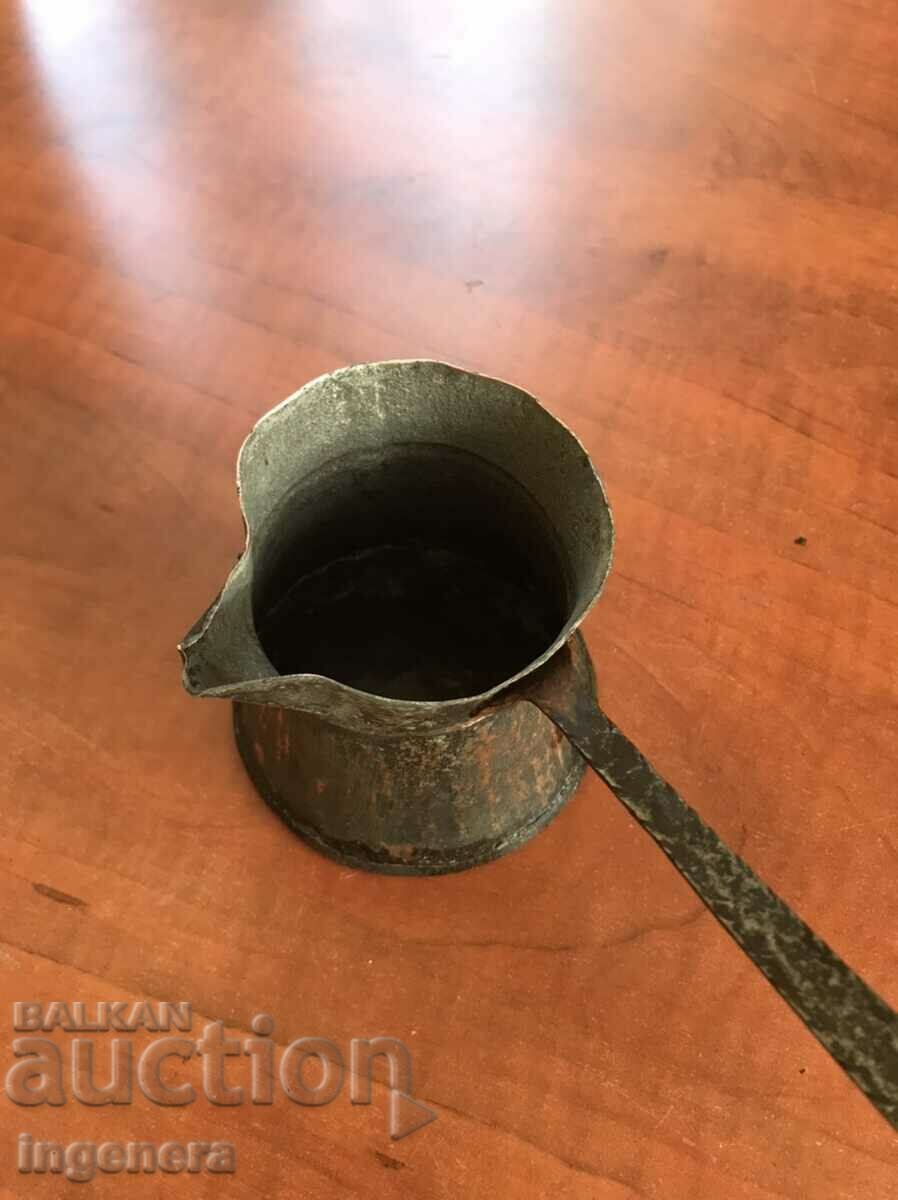 Delivery of CZECH HONEY COPPER OLD-200 ML.- FOR 2 COFFEES Delivery of CZECH HONEY COPPER OLD-200 ML.- FOR 2 COFFEES