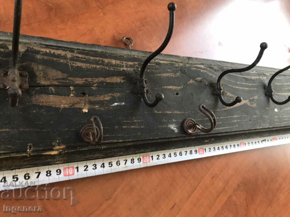 HANGER HANGER WOOD ANTIQUE with price 32.00 BGN | € 16.36