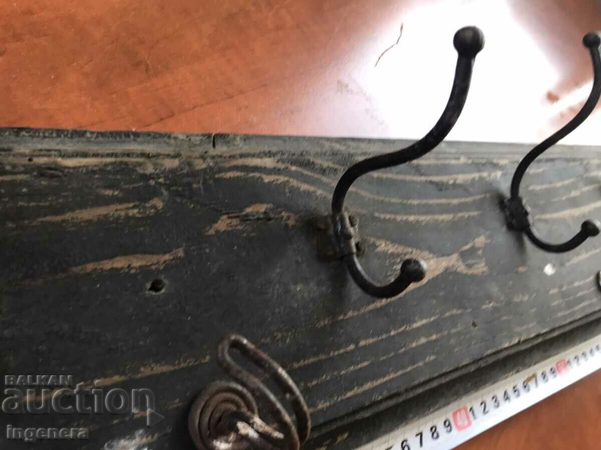 HANGER HANGER WOOD ANTIQUE - 5
