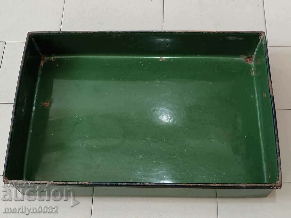 Old enamel pan 62/42 cm dish with enamel pan tray with price 69.00 BGN | € 35.28 Old enamel pan 62/42 cm dish with enamel pan tray with price 69.00 BGN | € 35.28