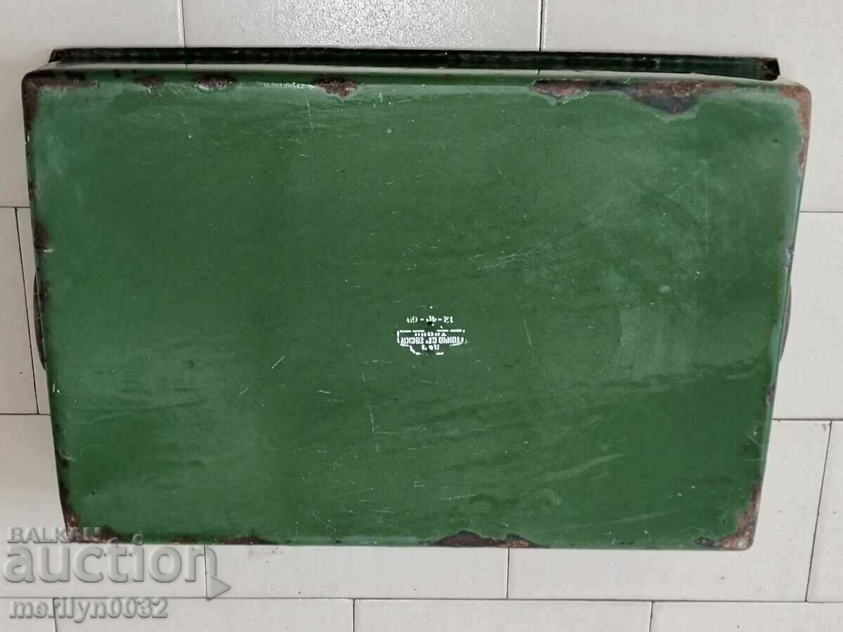 Delivery of Old enamel pan 62/42 cm dish with enamel pan tray Delivery of Old enamel pan 62/42 cm dish with enamel pan tray