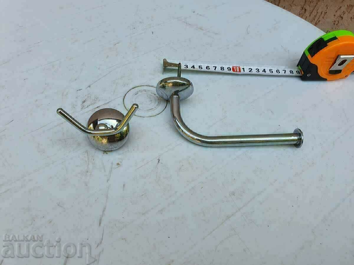 Delivery of 2. Luxury paper and towel holders for sale - new. BZC
