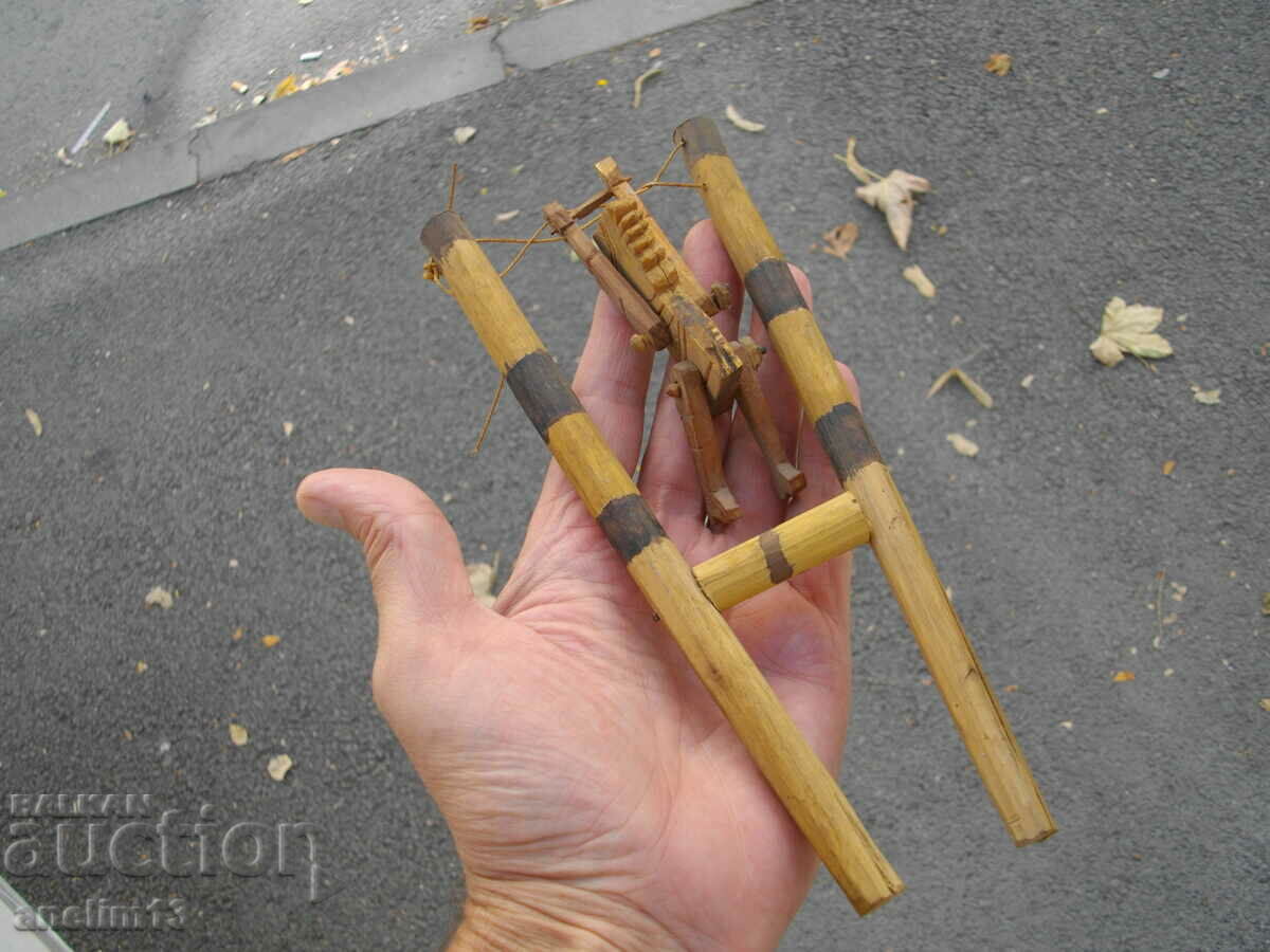 Delivery of OLD WOODEN TOY GYMNAST Delivery of OLD WOODEN TOY GYMNAST