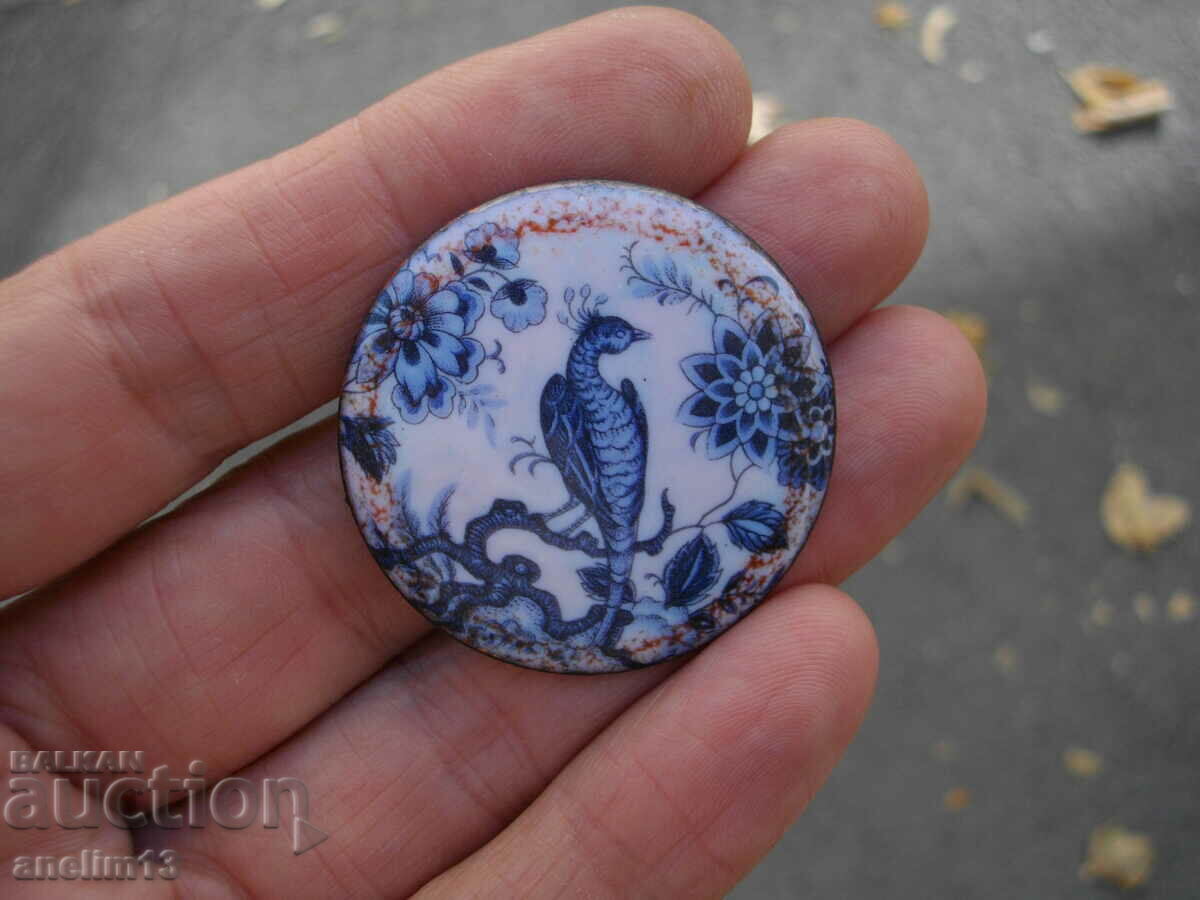 OLD ENAMEL BROOCH ENAMEL with price 55.00 BGN | € 28.12 OLD ENAMEL BROOCH ENAMEL with price 55.00 BGN | € 28.12