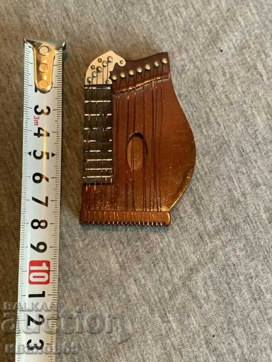 Mini zither model with price 15.00 BGN | € 7.67