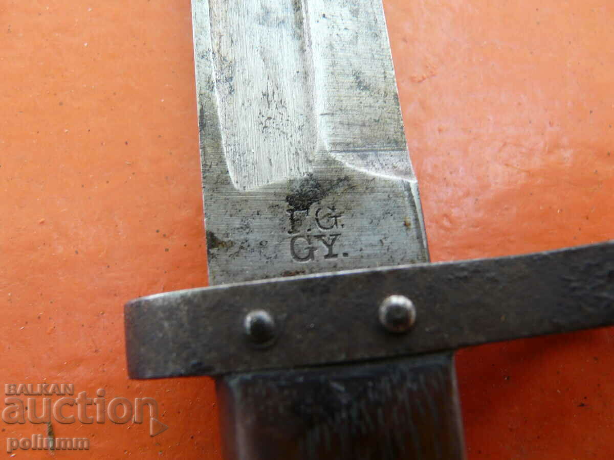 Delivery of Mannlicher M 95 cavalry bayonet Delivery of Mannlicher M 95 cavalry bayonet